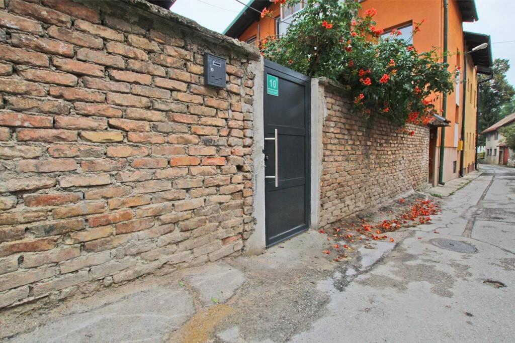 Morich Apartment In The Heart Of Old Town With Garden Sarajewo Zewnętrze zdjęcie