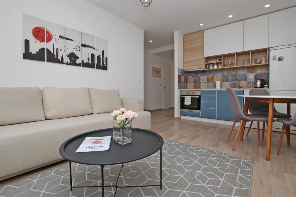 Morich Apartment In The Heart Of Old Town With Garden Sarajewo Zewnętrze zdjęcie