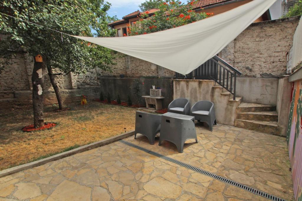 Morich Apartment In The Heart Of Old Town With Garden Sarajewo Zewnętrze zdjęcie